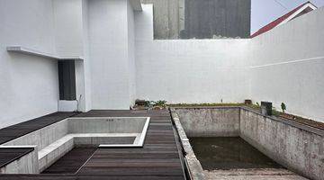 Gambar 5 RUMAH MEWAH DALAM TOWNHOUSE BANGKA KEMANG