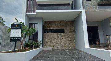 Gambar 3 Rumah 2 Lantai Minimalis Modern Di Sawangan