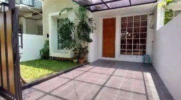 Gambar 1 Rumah Manis Minimalis Di Nusa Loka Bsd City