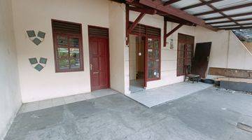 tampak depan rumah strategis tengah kota semarang