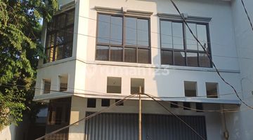 tampak depan ruko strategis tengah kota semarang