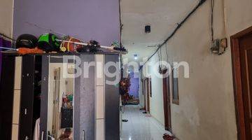 Gambar 4 RUMAH KOST MANGGA BESAR