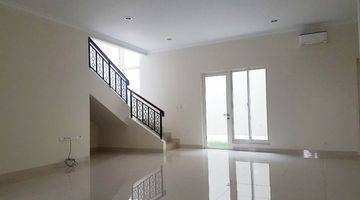 Gambar 4 Disewakan Rumah Bagus, Semi Furnished Di Pelican The Spring Gading Serpong