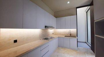 Gambar 3  Dijual Rumah 3 Lantai Di Kemang Unfurnished