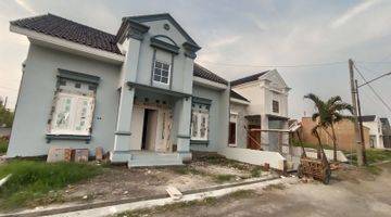 Gambar 3 Rumah Bagus di Tegal  sapphire mejasem