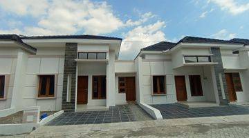 Gambar 2 Rumah sapphire townhouse di Slawi alun2