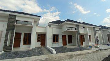 Gambar 3 Rumah sapphire townhouse di Slawi alun2