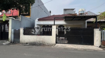 Gambar 1 Rumah Pinggir Jalan Cocok Untuk Usaha Di Rawa Selatan Johar Baru Jakarta Pusat