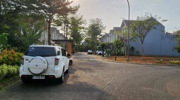 Gambar 4 Dijual Kavling Posisi Hoek Boulevard!! Luas 275m² Di Greenwich-Whitsand