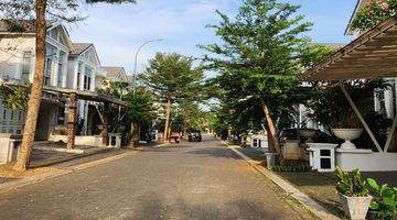 Gambar 5 Dijual Kavling Posisi Hoek Boulevard!! Luas 275m² Di Greenwich-Whitsand