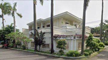 tampak depan rumah murah  permata hijau kebayoran