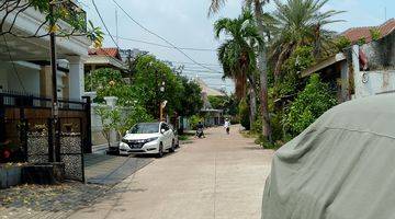 Gambar 1 Rumah Lama Di Perum Qariyah Thayyibah Srengseng Jakarta Barat