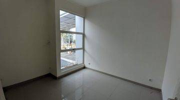 Gambar 4 Dijual Rumah Suvarna Sutera Cluster Bahana Uk 6X17 Termurah 