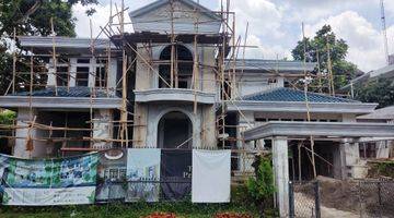 Gambar 1 Rumah mewah dijual di pusat kota Bogor