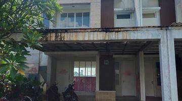 Gambar 3 Rumah Dijual River Valley Residence