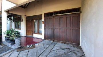 Gambar 2 Rumah Bagus Semi Furnished SHM di Medokan Asri Siap Huni 