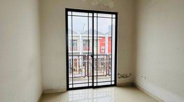 Gambar 2 Rumah Green Lake City, Cluster Asia, 6x18, Shm, Selatan, Hrg 2,5M