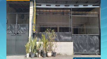 Gambar 1 Rumah 2 Lantai Bagus Unfurnished SHM di Gebang Putih , Surabaya Sp 42