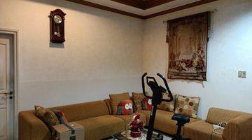 Gambar 2 TURUN HARGA!!!! Dijual rumah siap pakai terawat baik semi furnished di puri anjasmoro