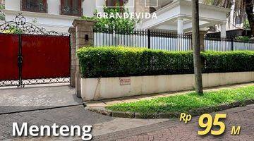 Gambar 1 Rumah di menteng siap huni lokasi strategis