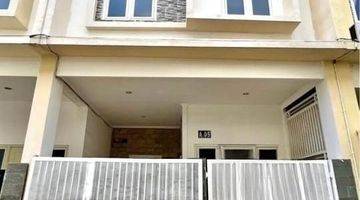 Gambar 1 Dijual Cepat Rumah 2 Lt Grand Siwalankerto Strategis