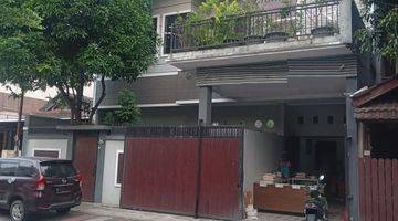 Gambar 1 Rumah renovasi 2 lantai Griya Loka raya