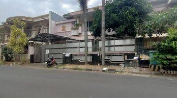 Gambar 3 Rumah asri Taman golf boulevard Lt 392m2 Cipondoh Tangerang