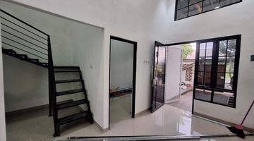 Gambar 2 Rumah 2 Lantai Siap Huni di Sepatan