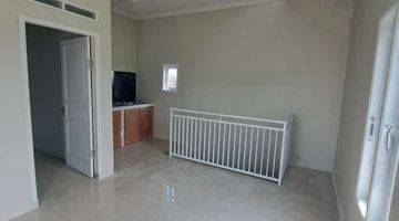 Gambar 4 DIJUAL RUMAH KIOS PINGGIR JALAN