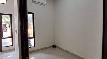 Gambar 3 Rumah Baru Free Furnished Di Sepatan