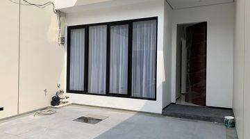 Gambar 4 Rumah Pluit 5.5x20 Brand New Super Cantik Jalan Lebar