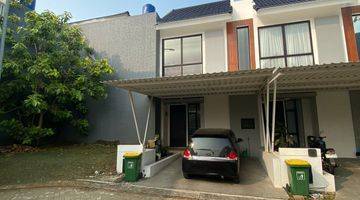 Gambar 1 Di Jual Rumah 2lantai Cluster Clamentis Metland