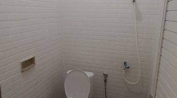 kamar mandi rumah baru siap huni di
