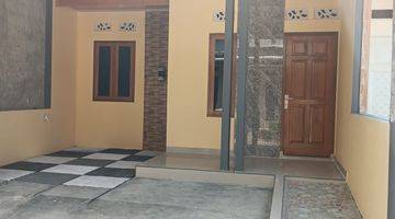tampak depan rumah cantik siap huni di