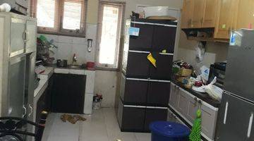 Gambar 4 Dijual Rumah Adi Gladiol Corner Depan Taman Cluster, Parkir Luas