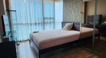 Gambar 4 Apartemen Saint Moritz 3 BR Furnished New Royal Private Lift