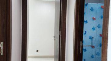 Gambar 4 Dijual Apartemen Saint Moritz New Royal Semi Furnished