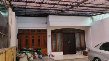 Gambar 4 Rumah 2 lantai furnish di komplek BNI Slipi jakarta barat