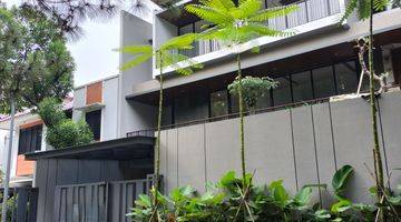 Gambar 3 Di Jual Rumah Mewah Claster Depan,lift,kolam Renang,lantai Marmer Depan Green Area Sentul City