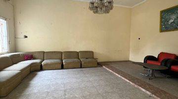 Gambar 1 X066 Rumah Disewakan Semi Furnished Harga Murah 