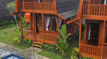 Gambar 3 Wooden Villa For Sale