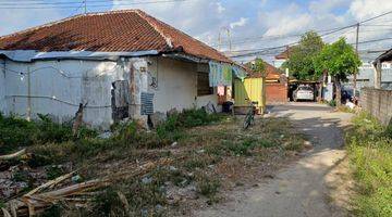 Gambar 4 Tanah Bagus Pinggir Jalann Ramai