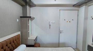 Gambar 4 Apartemen Green Bay 