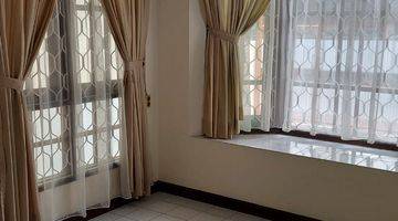 Gambar 1 Rumah 2 Lantai Bagus Semi Furnished SHM di Sektor 2