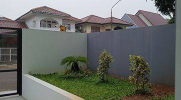 Gambar 1 Rumah 2 Lantai Semi Furnished SHM di Bintaro, Slv