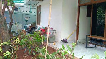 Gambar 3 Rumah Semi Furnished SHM di Kebayoran Lama, Jakarta Selatan Dw