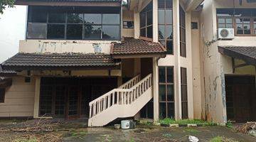 tampak depan disewakan rumah 2lt di simprug