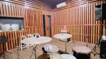 foto lainnya dijual rumah dan studio musik