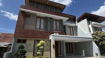 Gambar 2 Rumah Mewah Cluster Exclusive Semi Furnish Di Gedongkuning Jogja