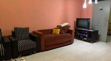 ruang keluarga rumah minimalis kawasan permata jingga